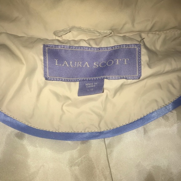 LAURA SCOTT Ivory Bomber Vest - Picture 3 of 3